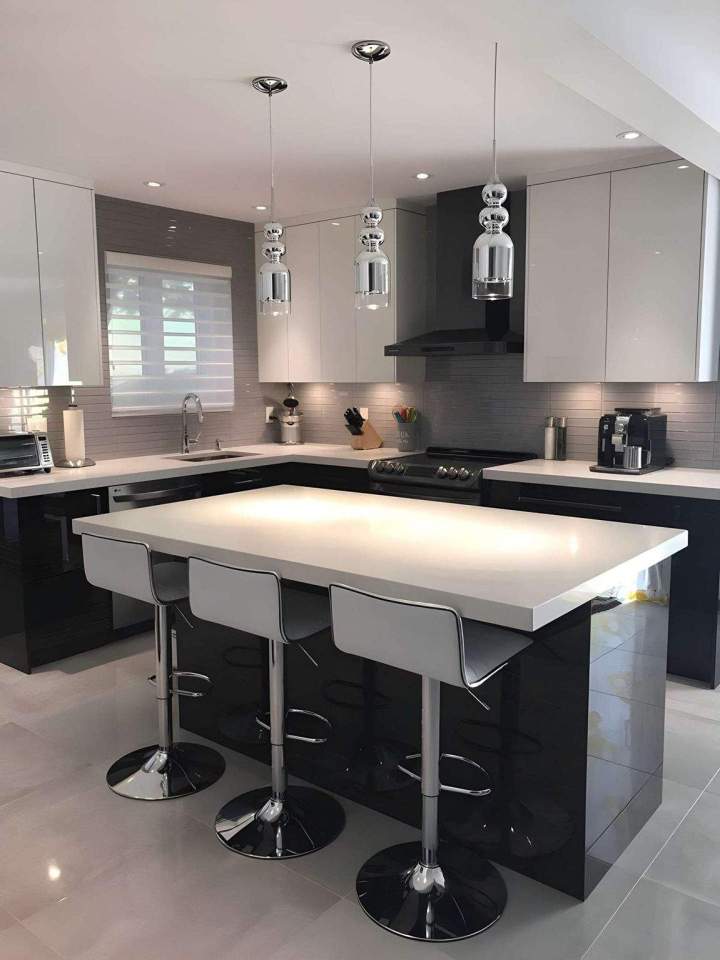 Mobilier cuisine bois sur mesure Saint-Colomban