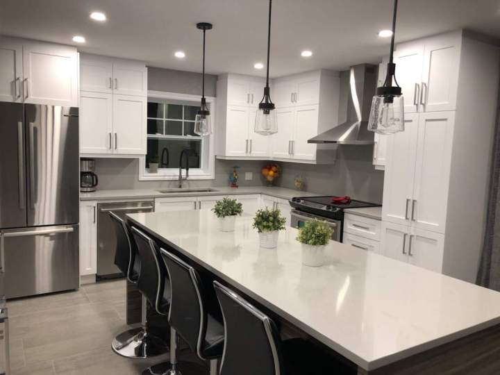 Fabrication de rangements intégrés pour cuisine Saint-Colomban