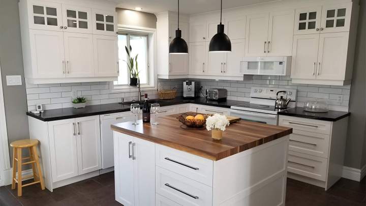 Cuisine neuve élégante Saint Colomban